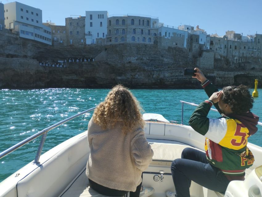 Polignano a Mare: Speedboat Cruise to Caves with Aperitif - The faster ride back to Cala Ponte Marina