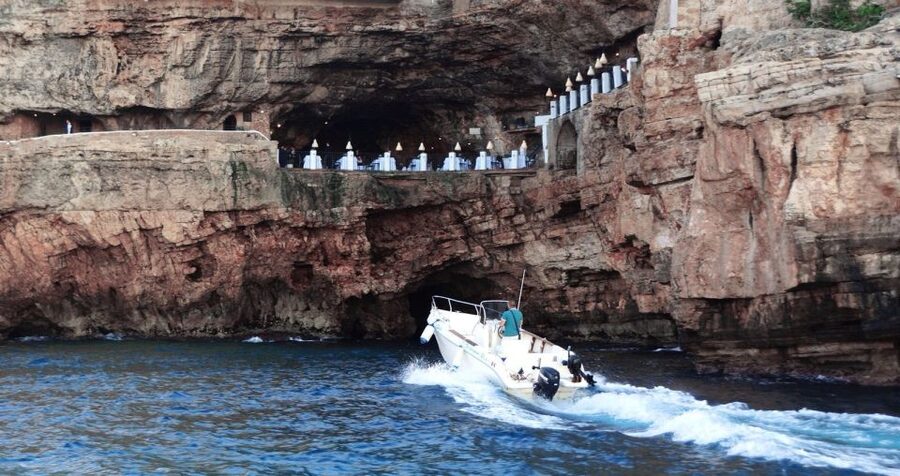 Polignano a Mare: Speedboat Cruise to Caves with Aperitif - Grotta Palazzese and Polignano’s famous openings