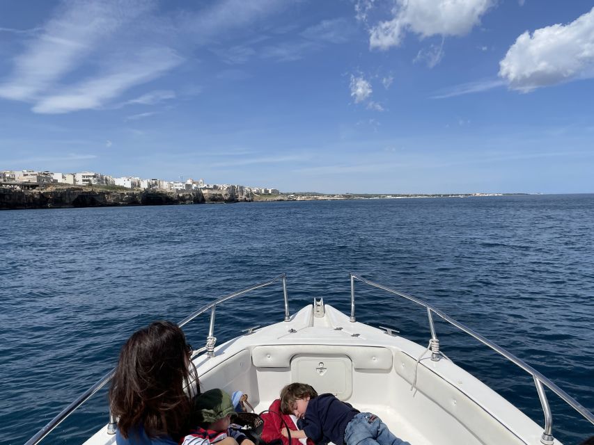 Polignano a Mare: Speedboat Cruise to Caves with Aperitif - Grotta Ardito, Grotta delle Monache, and the cliff caves