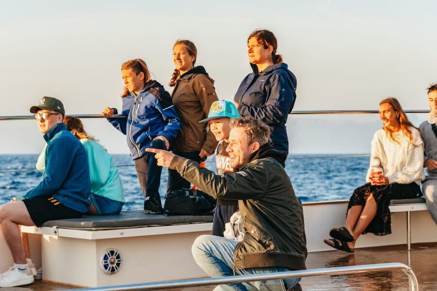 Port d'Alcudia: Sunrise at Sea & Dolphin Watching Boat Tour - FAQ