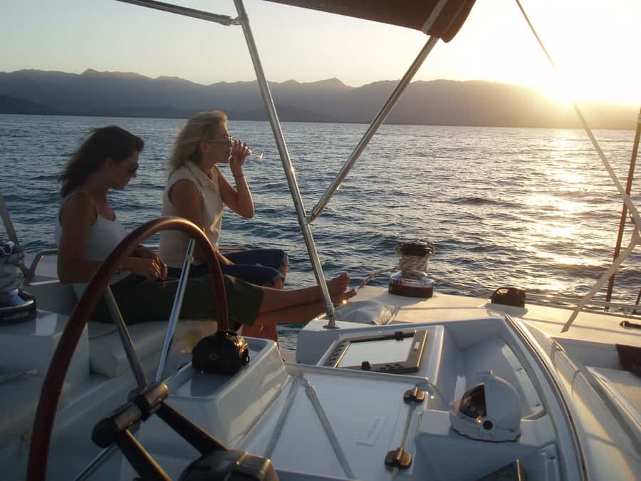 Port Douglas: Sunset Sailing Cruise on Luxury Catamaran - Canapés, drinks, and the first half of the evening