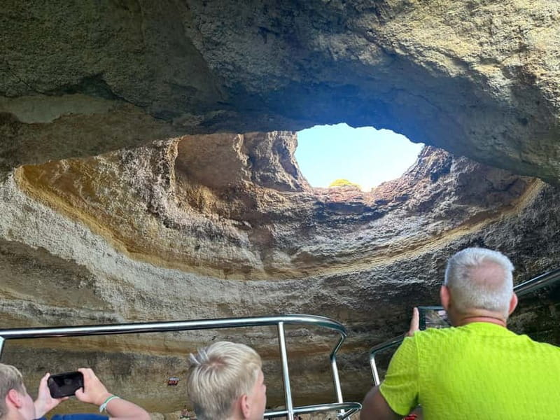 Portimão: Benagil Caves & Golden Coast Eco Catamaran Tour - Key points at a glance