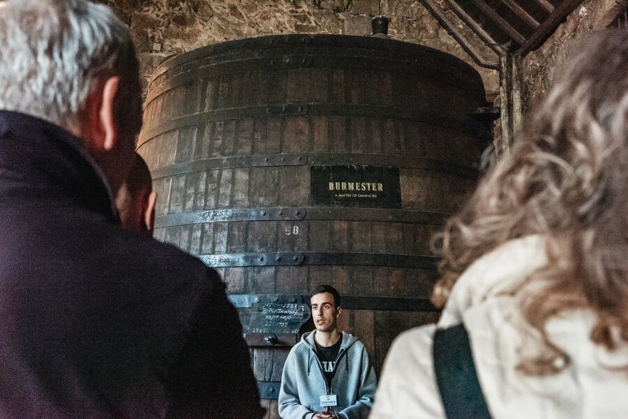 Porto: Bridges Cruise & Sunset & Port Wine Cellar Option - Practical timing and meeting-point advice