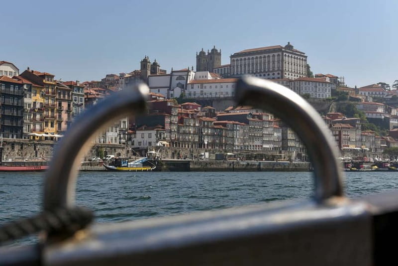 Porto: Bridges Cruise & Sunset & World of Discoveries Option - The sunset choice and what it changes