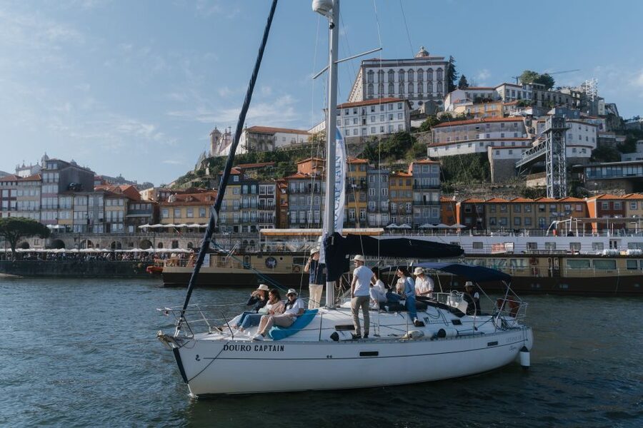 Porto: Charming Sailboat Cruise with Port Wine,Sunset Option - Setting out from Douro Marina