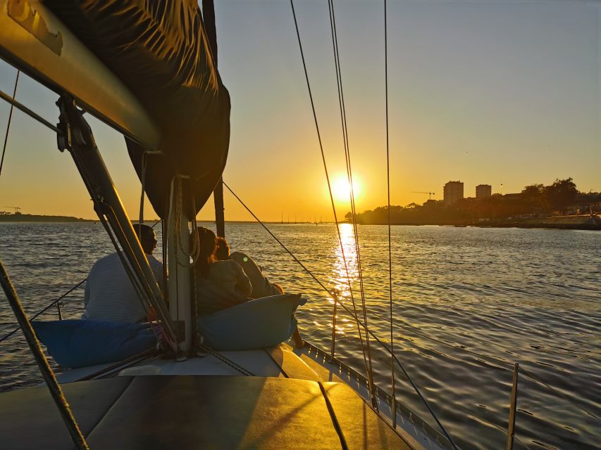 Porto: Charming Sailboat Cruise with Port Wine,Sunset Option - The Luis I Bridge photo stop