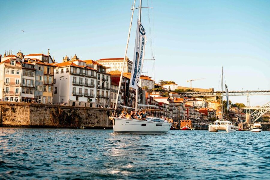 Porto: Daytime or Sunset Douro River Cruise With Port Wine - A peaceful start at Douro Marina