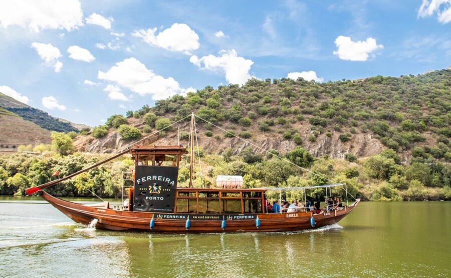 Porto: Douro Valley History & Wine Tour with Cruise & Lunch - What the $104 price really includes