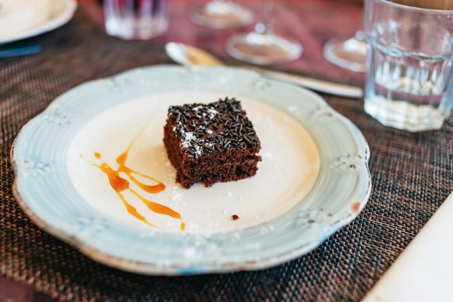 Porto: Douro Valley with Winery Lunch, Tastings & Cruise - The family-owned estate and winery lunch