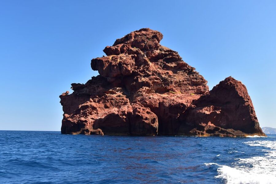 Porto: Scandola and Calanches of Piana Boat Trip - Should you book the Scandola and Piana cruise?