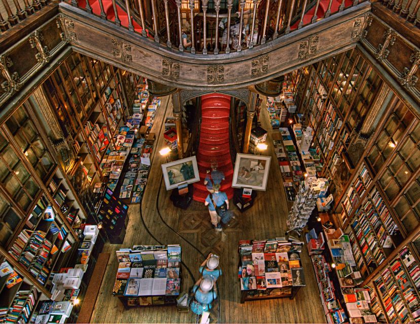Porto: Walking Tour, Lello Bookshop, Boat and Cable Car - Walking Porto without making every hill a test
