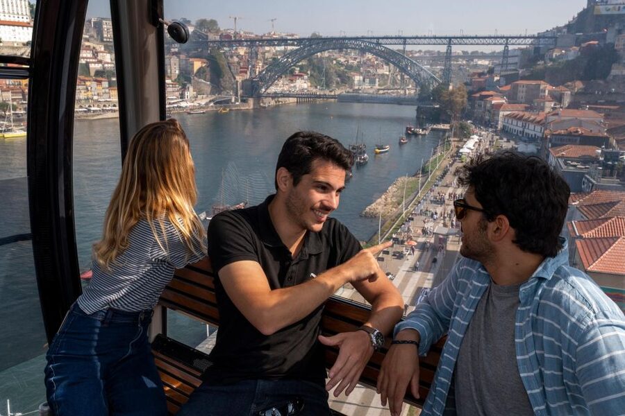 Porto: Walking Tour, Lello Bookshop, Boat and Cable Car - What the guide adds to the day