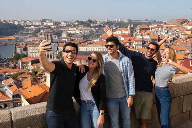 Porto Walking Tour, Lello Bookshop, River Cruise and Cable Car - The morning walk from Largo Amor de Perdição