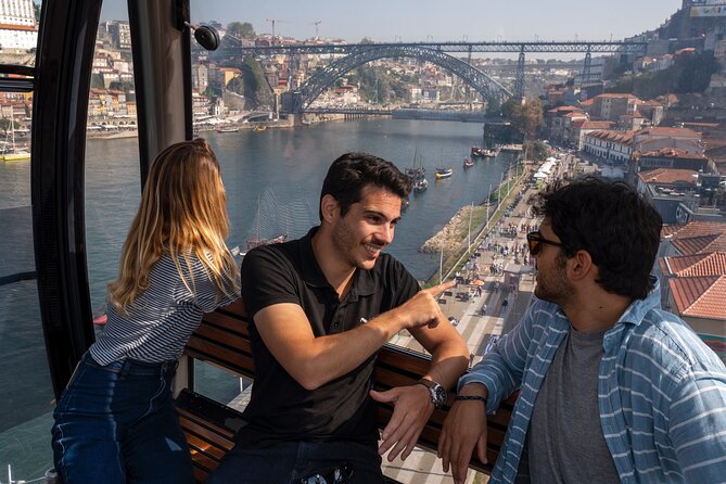 Porto Walking Tour, Lello Bookshop, River Cruise and Cable Car - The one-hour Douro cruise