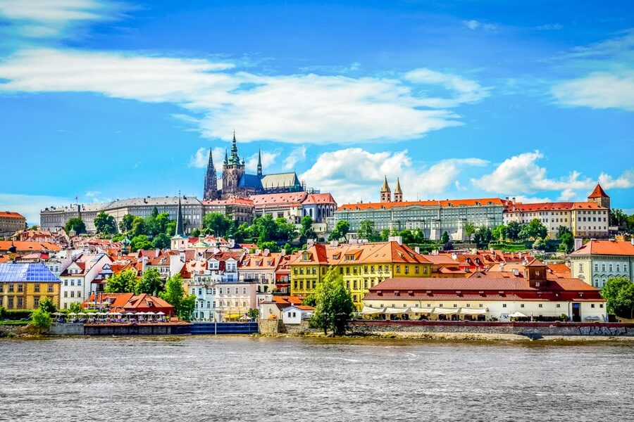Prague: 45-Minute Sightseeing Cruise to Devil's Channel - FAQ