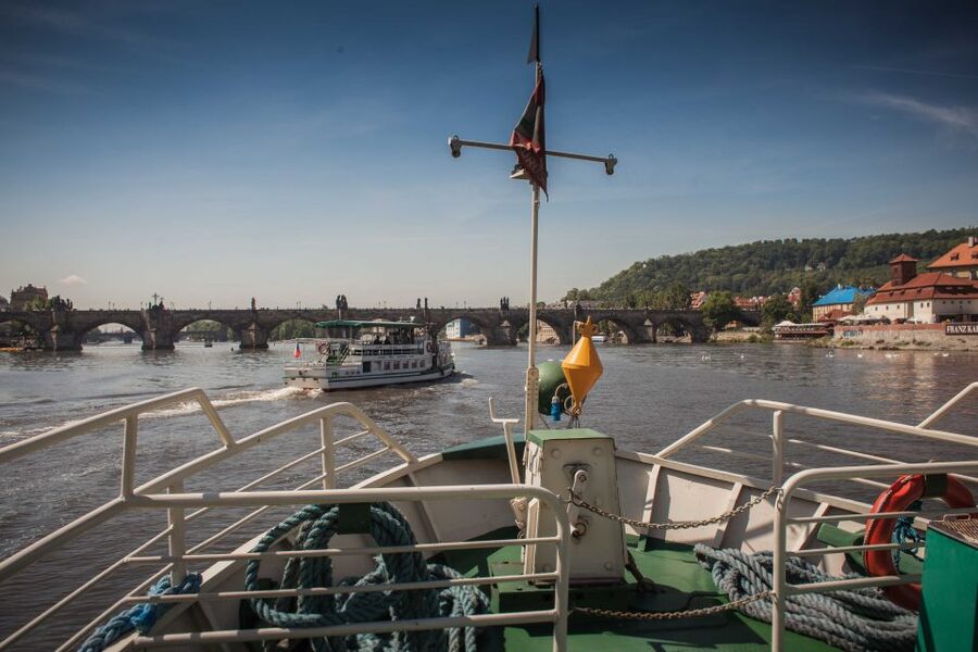 Prague: Afternoon Beer Cruise with Drinks Included - How much value do you get for $35?