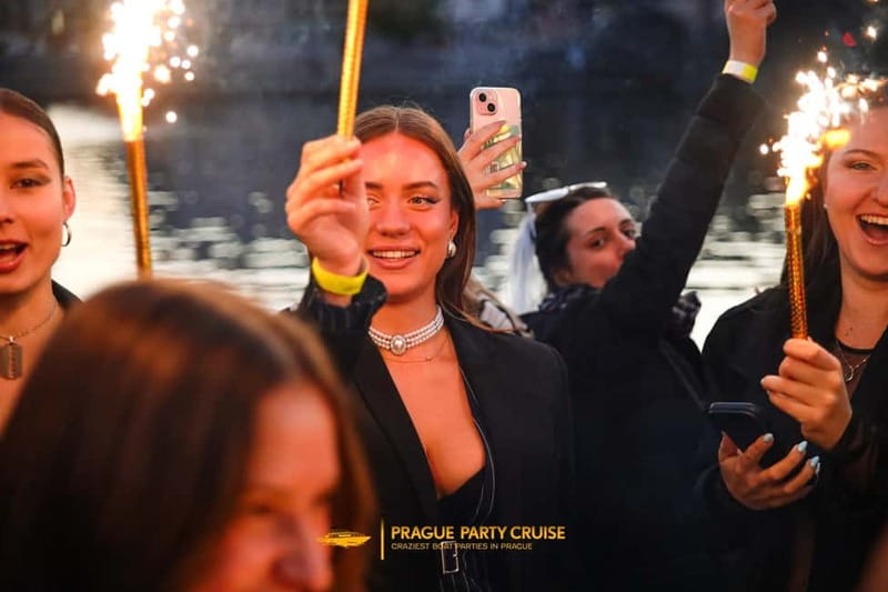 Prague : Boat Party with Afterparty at EPIC - Who will enjoy this most
