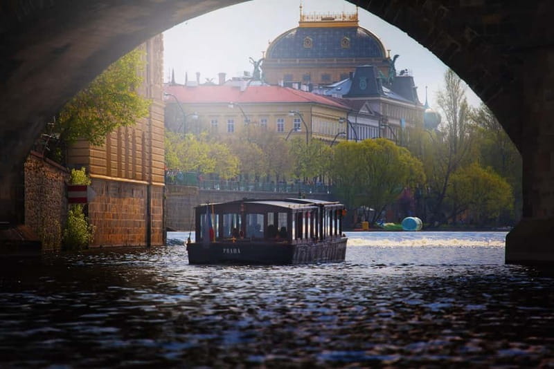 Prague: Canal Cruise Around Charles Bridge - Drinks, snacks, and seasonal comfort