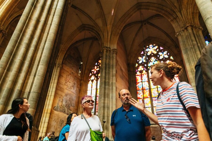 Prague: City Highlights By Bus, Boat, and on Foot - What the tour includes, and what it does not