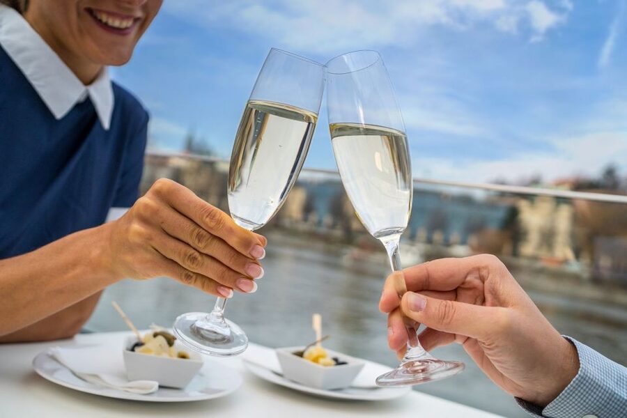 Prague: Evening Vltava River Eco Cruise with Prosecco - Commentary and what you will learn