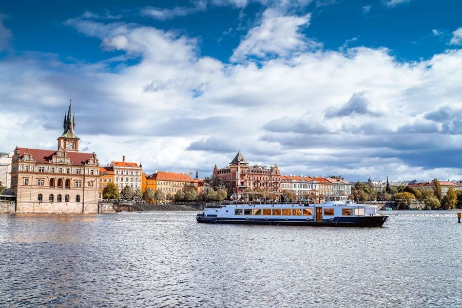 Prague: Vltava River Sightseeing Cruise - Is $32 good value?