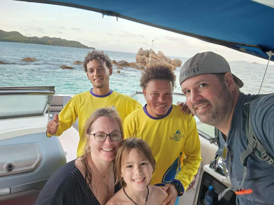Praslin: Curieuse & St-Pierre Boat Adventure with Snorkeling - What to pack for a smoother day