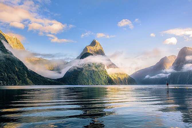 Premium Milford Sound Small Group Tour & Cruise from Queenstown - Te Anau, the gateway to Fiordland