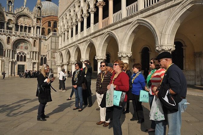 Private 3 hrs Venice Tour: St Mark's, Walking tour & Boat tour - Campo Santa Maria Formosa and the Castello lanes