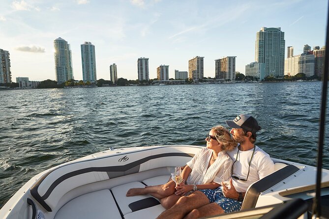 Private Boat Ride in Miami with Experienced Captain and Champagne - Quick takeaways