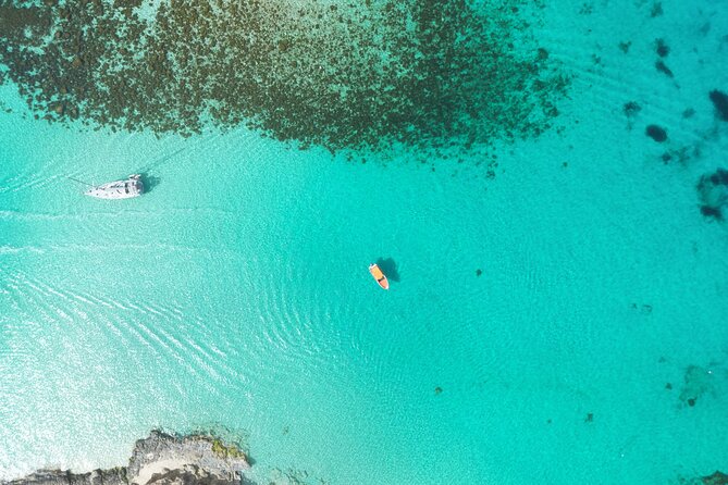 Private Boat Tour: Crystal Lagoon, Blue Lagoon, Comino and Gozo - Blue Lagoon: beautiful, but timing matters