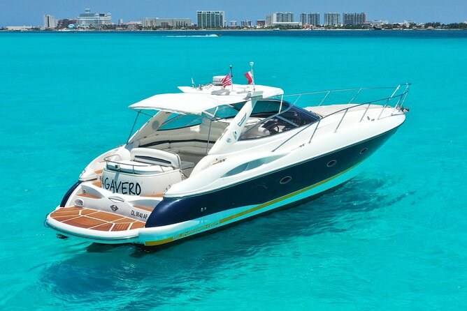 Private Premium Yacht 46FT Rental in Cancún - Snorkeling, paddleboarding, and the floating mat