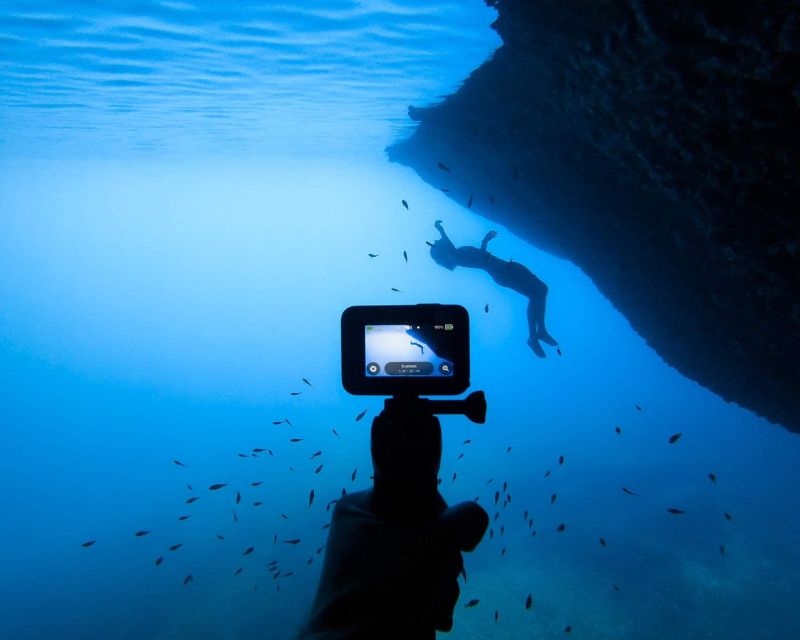 Procida: Boat Tour with Swimming Stops and Underwater Photos - Underwater photos and videos