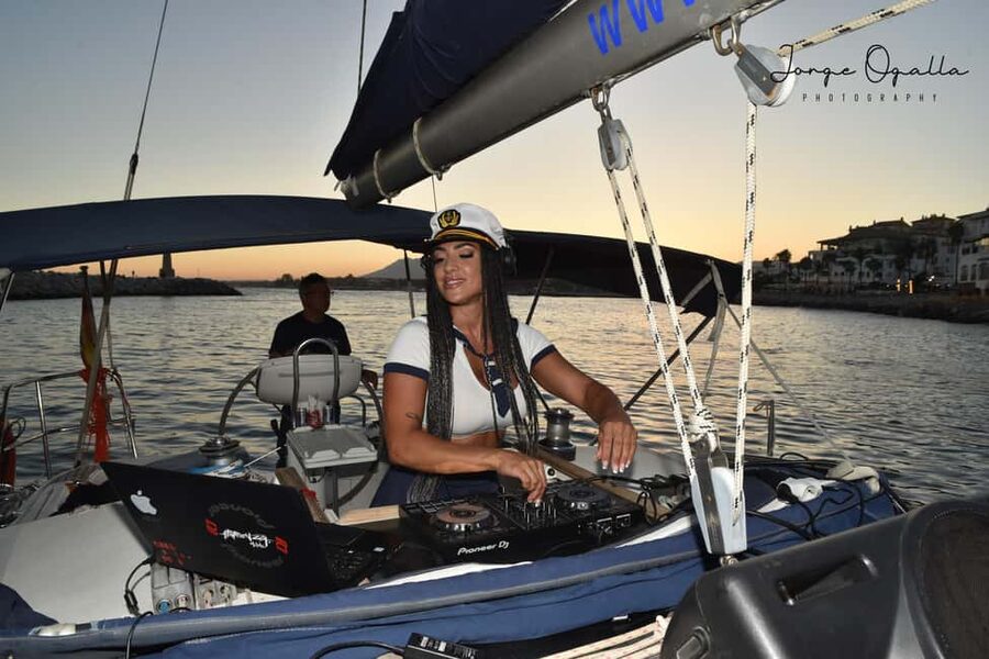 Puerto Banús by Sailboat: Discover Marbella’s Luxury Coast - Playa Puerto Banús: swimming, paddling, and snorkeling