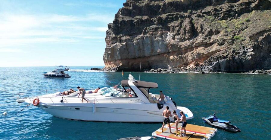 Puerto Rico, Gran Canaria: Boat Tour with Tapas and Drinks - Key points at a glance