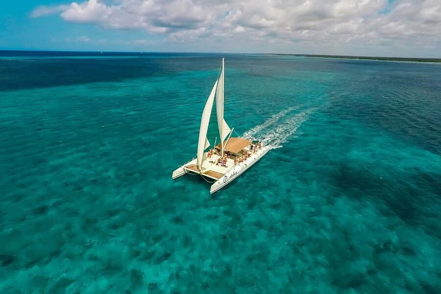 Punta Cana: Saona Island Full-Day All-Inclusive Boat Tour - Speedboat Across the Caribbean