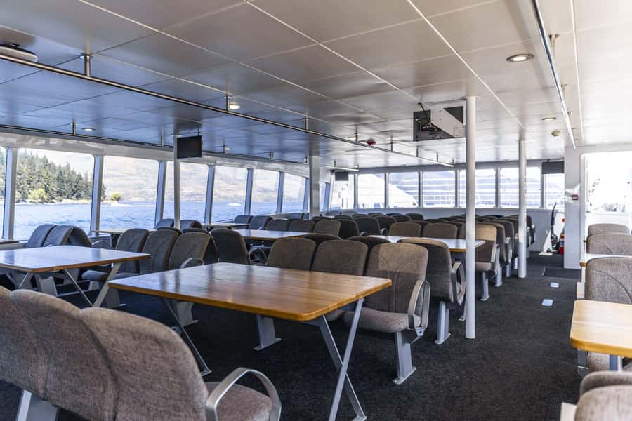 Queenstown: Lake Whakatipu Boat Trip - A Cheese Board, Coffee, or Local Wine