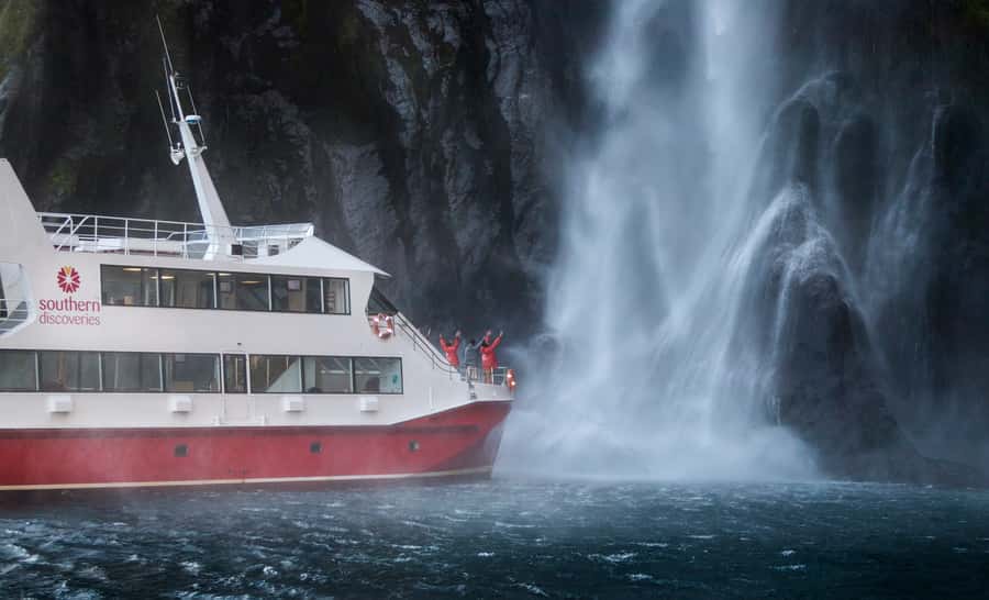 Queenstown: Milford Sound Flight and Cruise - Landing beneath Mitre Peak at Milford Sound