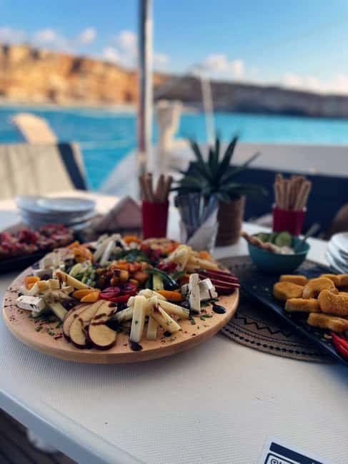 Rethymno Premium Catamaran Cruise: Healthy Lunch & Open Bar - Lunch made for a long day at sea