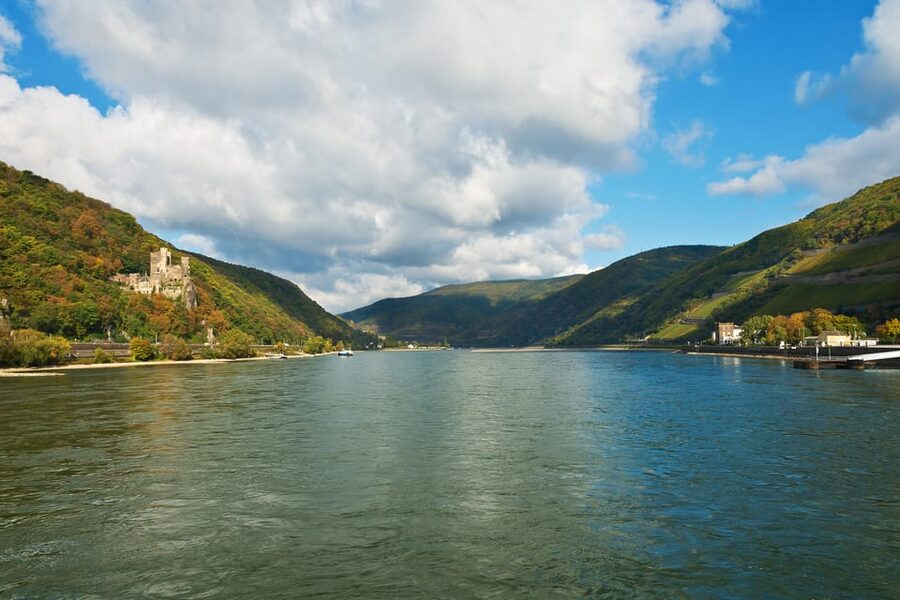Rhine Valley Castles: 1.5-Hour Boat Tour from Rüdesheim - Why the Rhine Valley Looks Best From the River