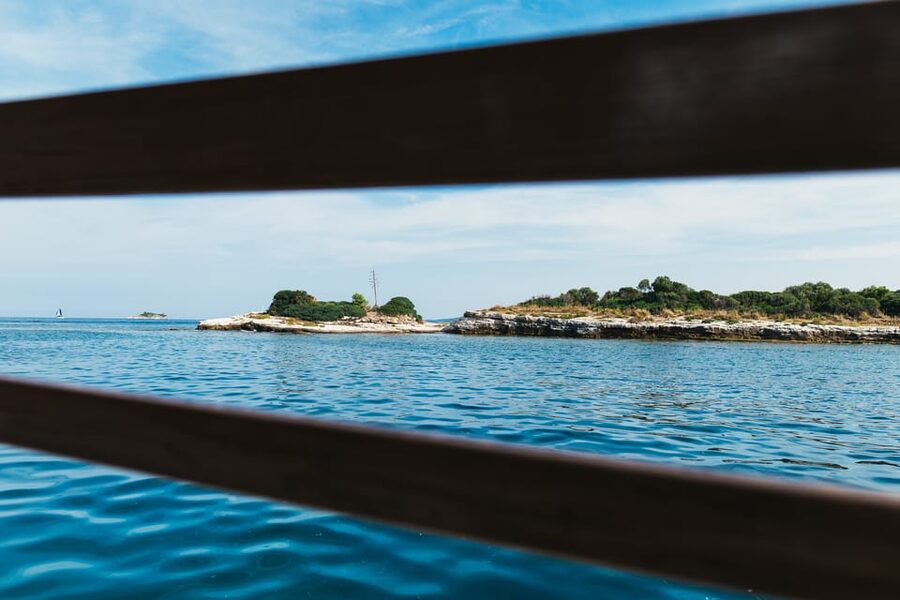 Rovinj: Sunset Cruise with Swim Stop, Drinks, and Fruits - Who will enjoy this cruise most