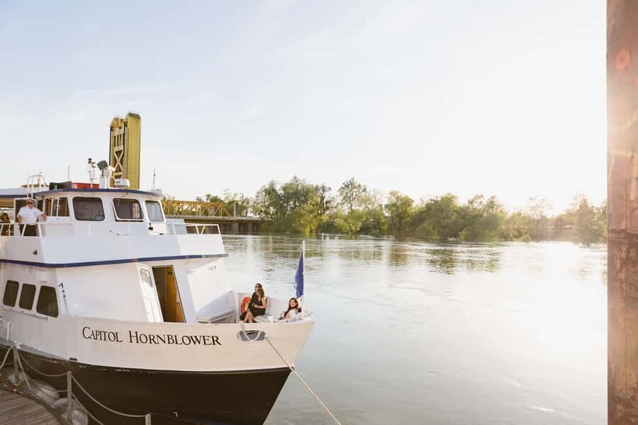 Sacramento: City Cruises River Cruise with History Guide - Seating, sound, and the best way to see the river