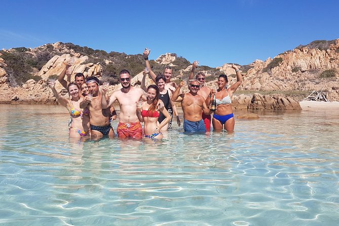Sailboat tour from PALAU to the Maddalena Archipelago. - Why this small boat matters around La Maddalena