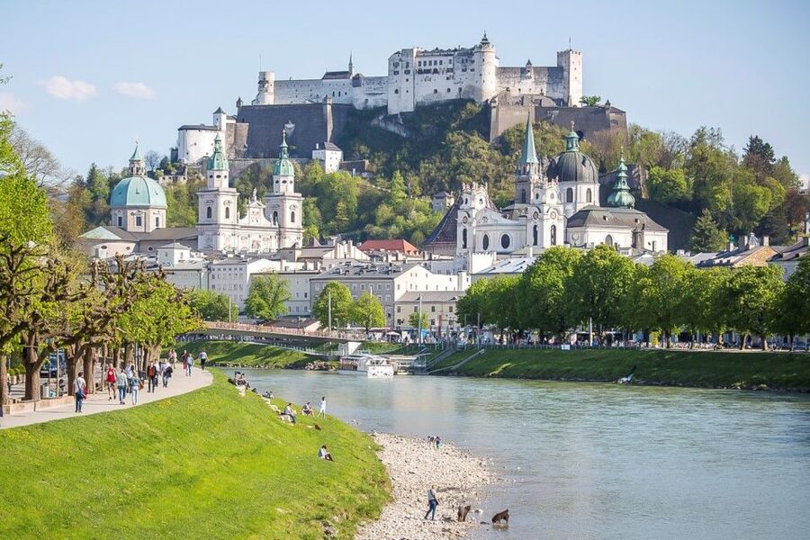 Salzburg: Boat Ride on the Salzach River - Seating, comfort, and the best place to sit