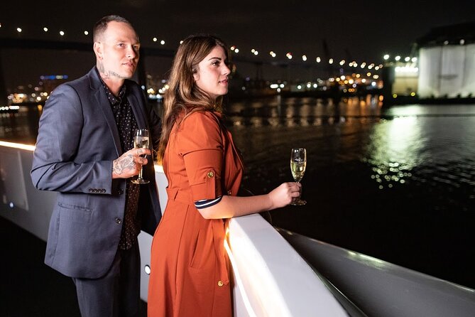 San Diego Harbor Dinner Cruise - The $125.70 price and the $40 bar upgrade