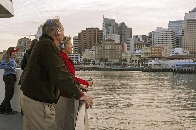 San Francisco: Bridge to Bridge Cruise (90-minutes) - Passing Alcatraz and the waterfront