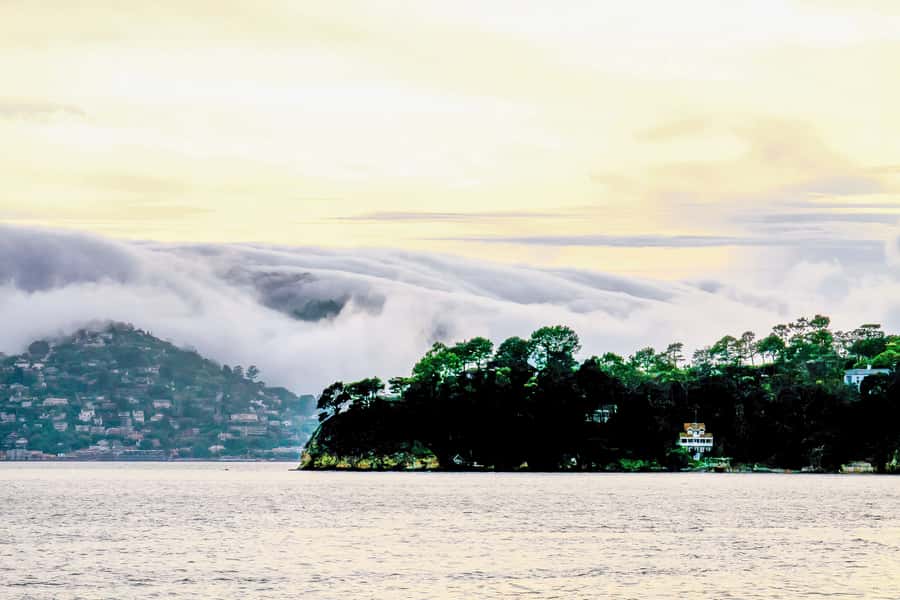 San Francisco: California Sunset Cruise (2-hours) - Alcatraz and Angel Island from the water