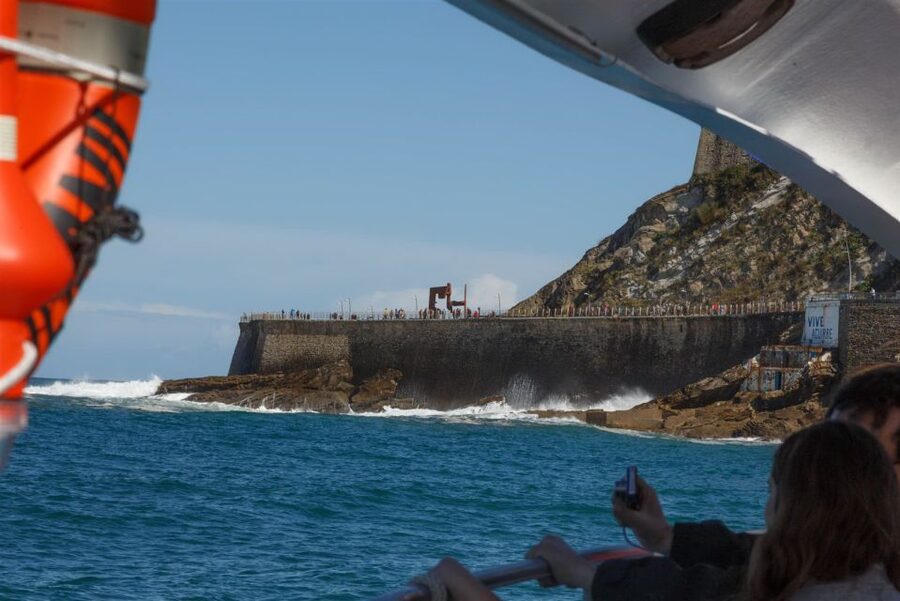 San Sebastian: Boat Tour with Stop at Santa Clara - Why the boat changes your view of San Sebastian