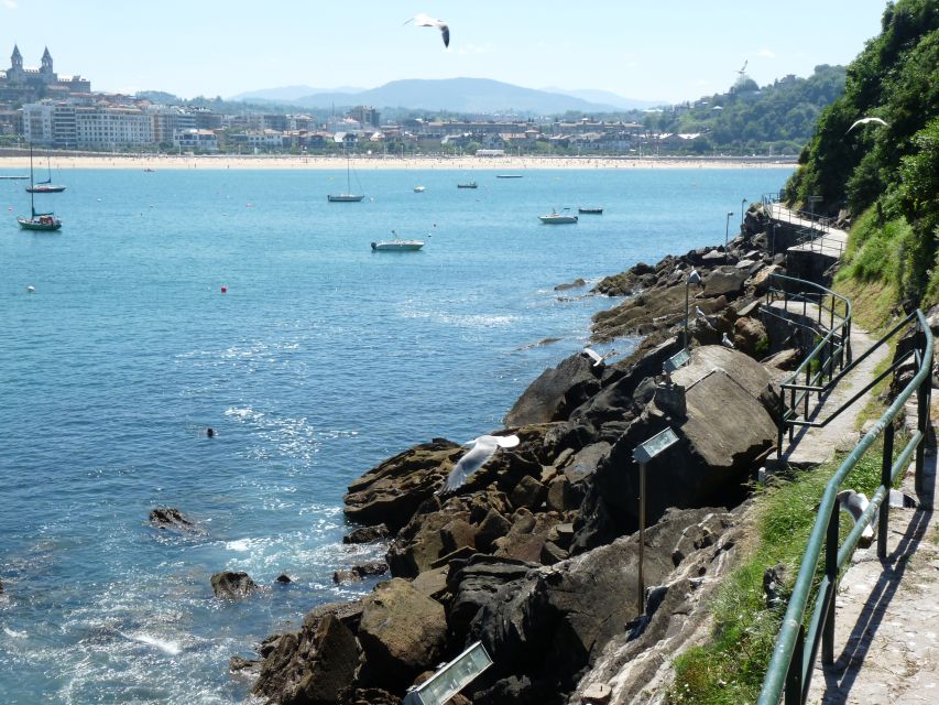 San Sebastian: Boat Tour with Stop at Santa Clara - What the $9 price really buys you
