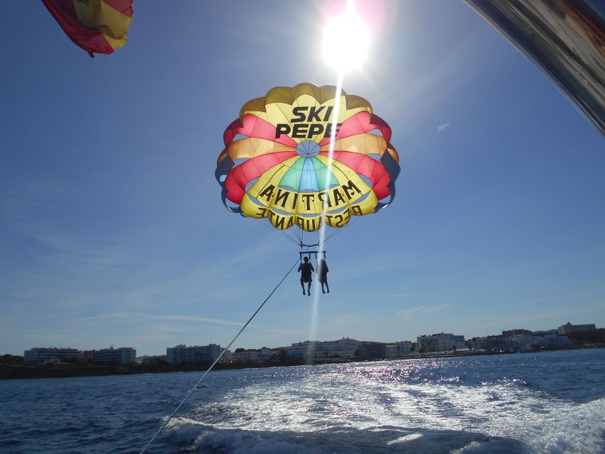Santa Eulària des Riu: Parasailing Boat Cruise with Drinks - Who will enjoy this most