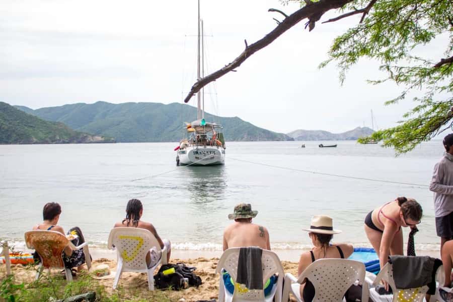 Santa Marta: Sailboat day tour to Tayrona Park - A coastal day built around Bahía Concha